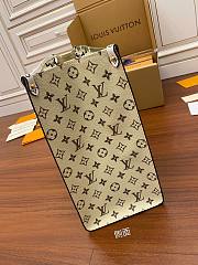 LV Onthego Monogram Green White Canvas Shoulder Bag 34cm - 6