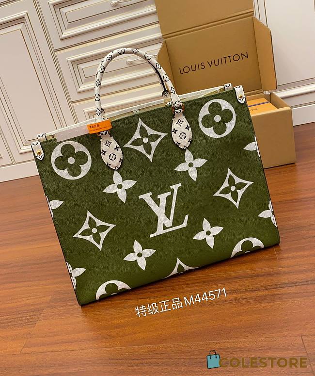 LV Onthego Monogram Green White Canvas Shoulder Bag 41cm - 1