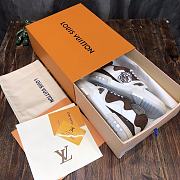 LV Trainer Sneaker Brown - 3