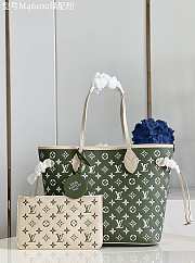 Louis Vuitton MM Neverfull Green and Pink 31cm - 1