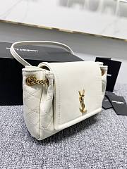 YSL Chain Bag Vintage Leather White 18cm - 3