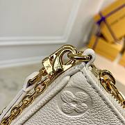 Louis Vuitton Pouch On Strap Empreinte Leather White 19cm - 3