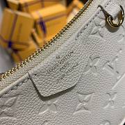 Louis Vuitton Pouch On Strap Empreinte Leather White 19cm - 2