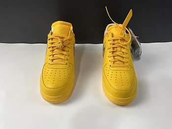 Nike Air Low OFF-WHITE University Gold Sneakers