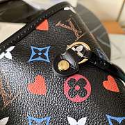 Louis Vuitton Game On Neverfull MM Black 31cm - 6
