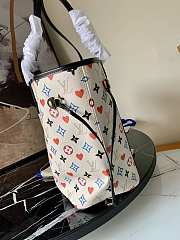 Louis Vuitton Game On Neverfull MM White 31cm - 5