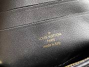 Louis Vuiiton Wallet On Strap Bubblegram M81398 Black 20cm - 6