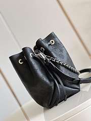 Louis Vuiiton Bella Tote Mahina leather 32cm - 5