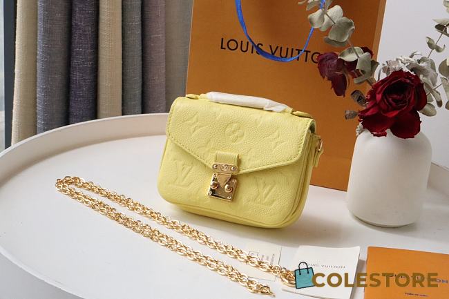 Louis Vuiiton Micro Métis Jaune Bag 14cm - 1