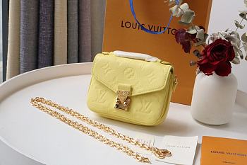 Louis Vuiiton Micro Métis Jaune Bag 14cm
