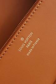 Louis Vuitton Swing Brown Handbag 24cm - 6