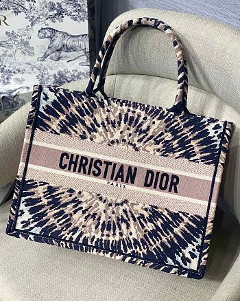 Dior Phantom Powder Book Tote 36.5cm