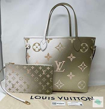 Louis Vuitton Neverfull MM in Sunset Kaki 31cm