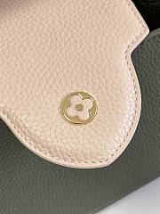 Louis Vuiiton Capucines Green With Pink 27cm - 3