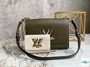 Louis Vuiiton Twist Green and White 23cm - 1