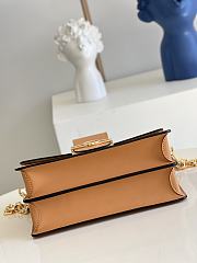 Louis Vuiiton Dauphine MM Ecru White 25cm - 3