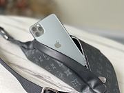 Louis Vuiiton Discovery Bumbag PM Monogram Eclipse Coated Canvas 44cm - 6