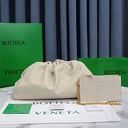 Bottega Venata Pouch Clutch Bag in White 38cm - 3