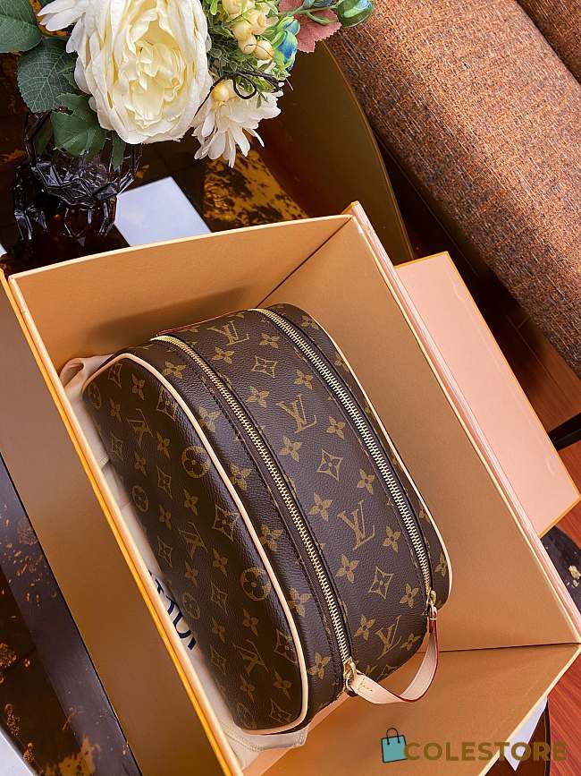 Louis Vuitton King Size Toiletry Bag M47528 Size 28x16x13cm - 1