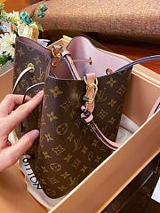 Louis Vuitton NéoNoé Shoulder Bag M44022 Size 26x22x27 cm - 4
