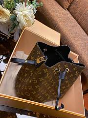 Louis Vuitton Neonoe M44020 Size 26x22x27 cm - 4