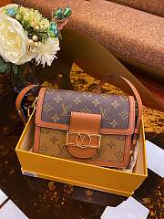 Louis Vuitton Dauphine Mini Handbag M44580 Size 20.0x15.0x9.0 cm - 1