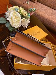 Louis Vuitton Dauphine Mini Handbag M44580 Size 20.0x15.0x9.0 cm - 3
