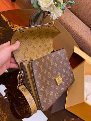 Louis Vuitton Pochette Metis Monogram Reverse M44876 size 25x19x9 cm - 3