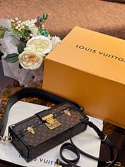 Louis Vuitton Petite Malle East West Bag m46120 Size 27x12x6.5 cm - 5