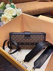 Louis Vuitton Petite Malle East West Bag m46120 Size 27x12x6.5 cm - 4