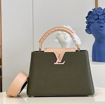 Louis Vuiiton Capucines Green With Pink 27cm