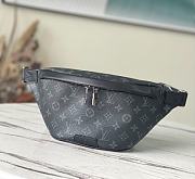 Louis Vuiiton Discovery Bumbag PM Monogram Eclipse Coated Canvas 44cm - 1