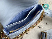 Louis Vuiiton Wallet On Strap Bubblegram M81399 Blue 20cm - 3