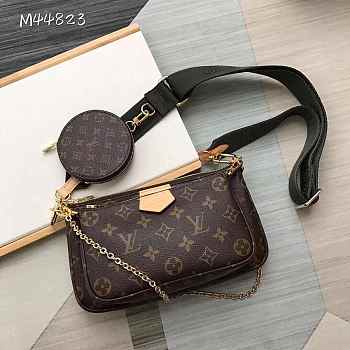 Louis Vuitton Multi Pochette Handbag M44823 24cm