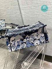 Dior Medium Book Tote Blue Multicolor 36cm - 6