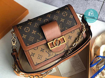 Louis Vuitton Dauphine MM Bag Monogram 25 x 17 x 10.5 cm