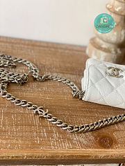 Chanel Clutch With Chain In White 81198 size 8.5×9.7×6cm - 4