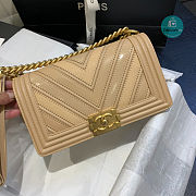 Chanel Medium Boy Chevron Nude 67086 25cm - 5