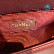 Chanel Medium Boy Chevrom Red 67086 25cm - 5