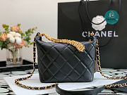 Chanel 22S Hobo Bag 18x21x12cm - 4