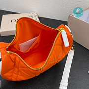 Dior Vibe In Orange 9098 29x19.9 cm - 3