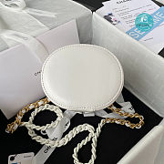 Chanel Small Vanity Case Lambskin In White AS3210 Size 16x13x11cm - 5