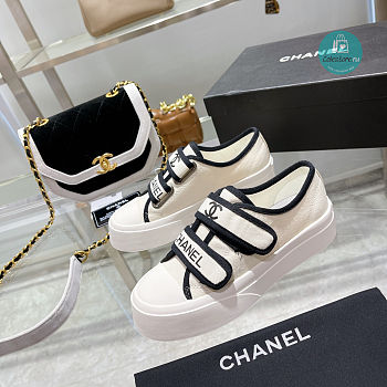 Chanel In White Sneakers Canvas 