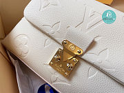 Louis Vuitton Madeleine BB Handbag In White 24x17x8.5 cm - 3