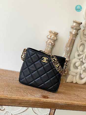 Chanel Hobo Small Handbag Caviar AS3223 16x19x8 cm