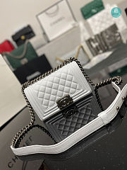 Chanel Boy Flap Bag In White Chervon Calfskin 67085 Size 20cm - 1