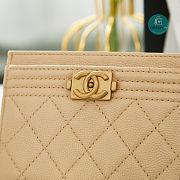 Chanel 18C Boy Card Holder In Beige 7.5x11x0.5 cm - 5