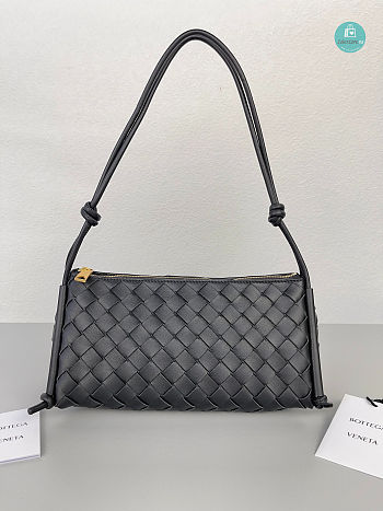 Bottega Veneta Intrecciato In Black 28cmx6cmx31cm