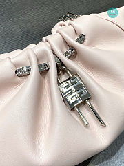Givenchy Damen Small Kenny Shoulder Bag in Pink 32x22x17 cm - 6