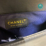 Chanel Medium Boy Chevrom Blue 67086 25cm - 5